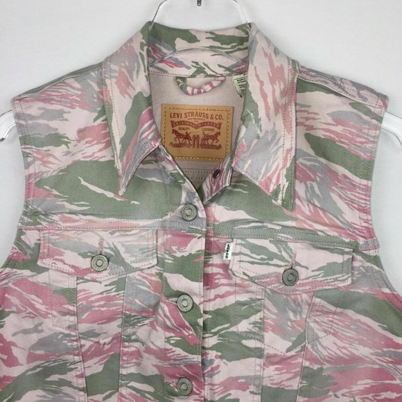 Levi's Strauss & Co M Camo Denim Vest Button Front - Picture 4 of 12
